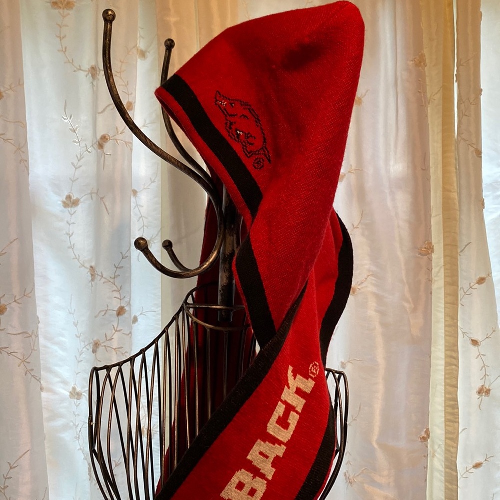 ~Forever Collectibles~ Arkansas Razorback Hooded Scarf with Pockets